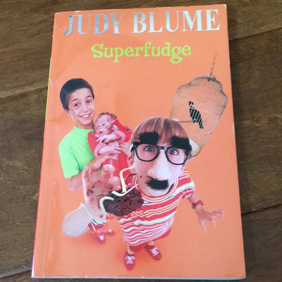 Lot of 4 kids books Good for summer reading and AR - Picture 9 of 11